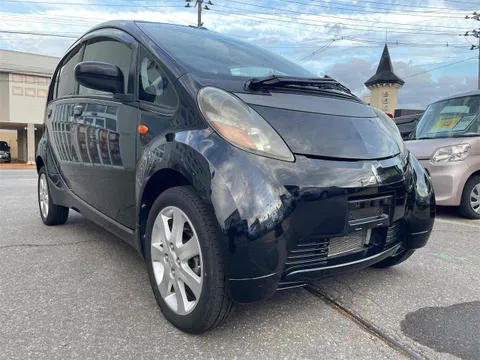 Mitsubishi I