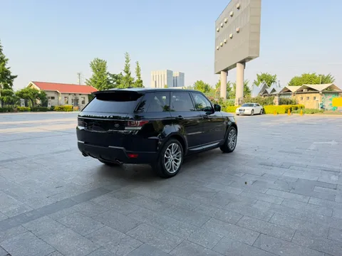 Land Rover