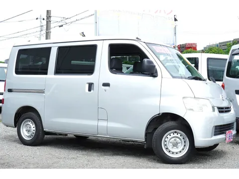 Toyota TownAce Van