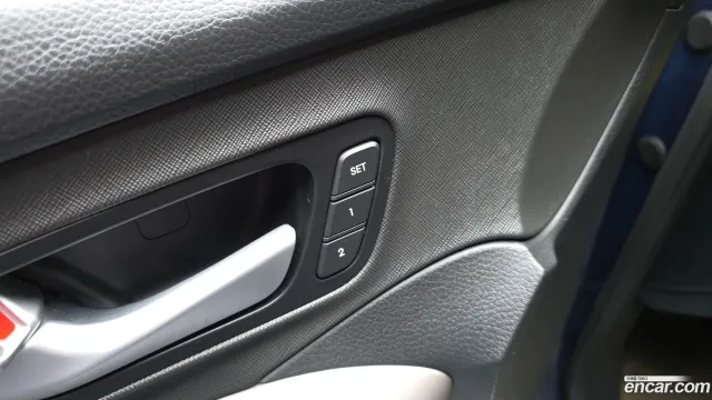 Hyundai Grand Santa Fe (Maxcruz)