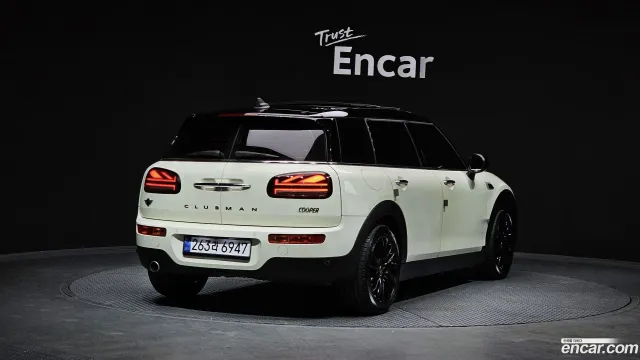 MINI Clubman