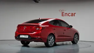 Hyundai Elantra (Avante)