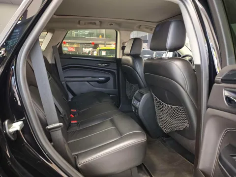 Cadillac SRX