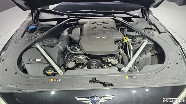 Genesis G90 (EQ900)