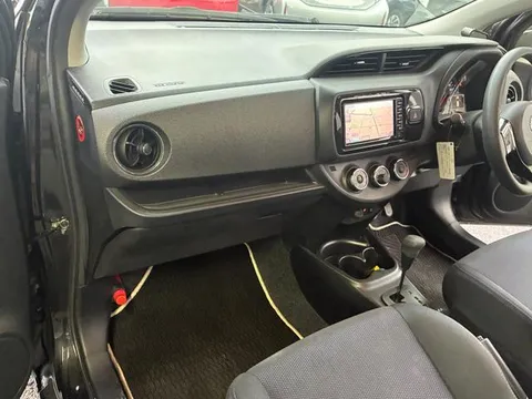 Toyota Yaris (Vitz)