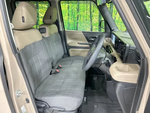 Mitsubishi Delica Mini