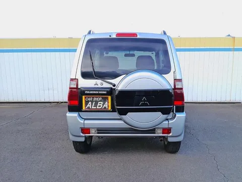 Mitsubishi Pajero Mini