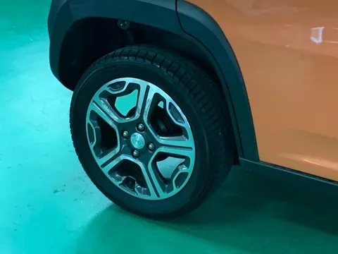 Mazda Flair Crossover