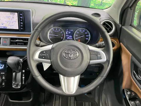 Toyota Pixis Joy
