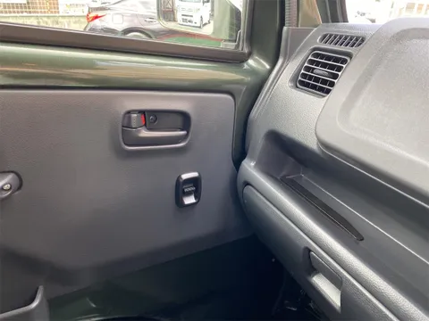 Suzuki Carry Track