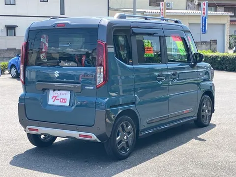 Suzuki Spacia Gear
