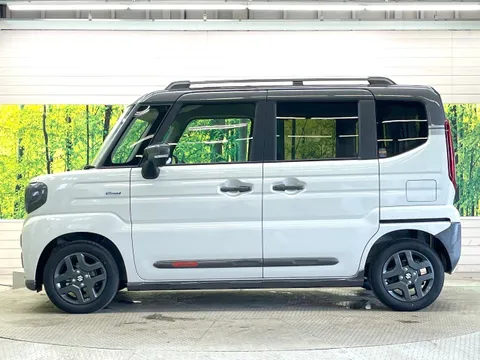Suzuki Spacia Gear
