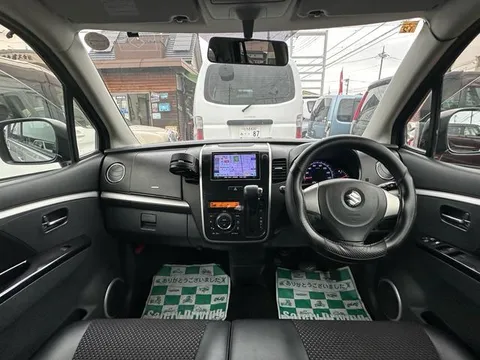 Suzuki Wagon R Stingray