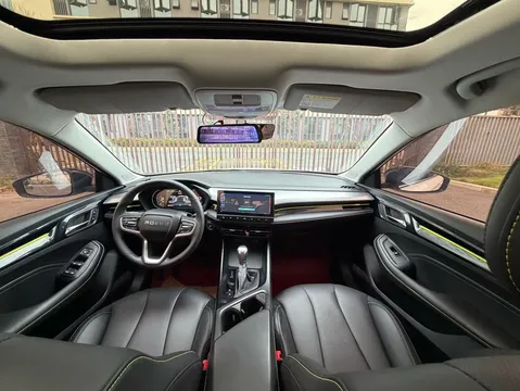 Roewe i5
