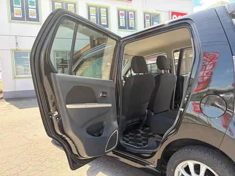 Suzuki Wagon R Stingray