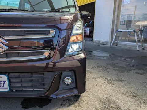 Suzuki Wagon R Stingray