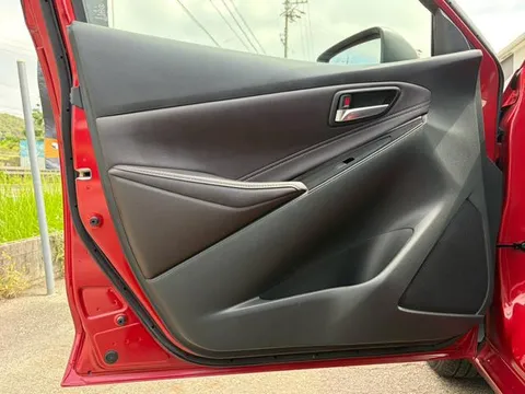 Mazda Mazda2 (Demio)
