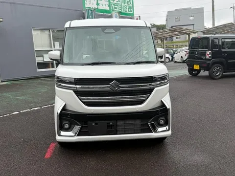 Suzuki Spacia Custom