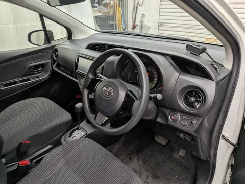 Toyota Yaris (Vitz)