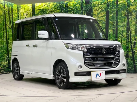Suzuki Spacia Custom Z