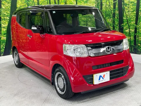 Honda N-BOX Slash