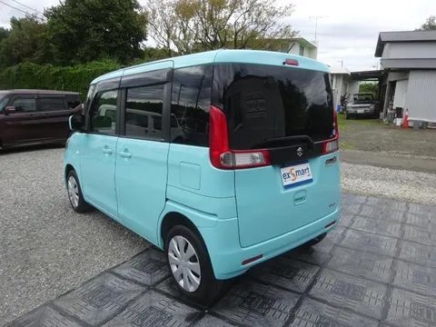 Suzuki Spacia