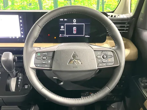Mitsubishi Delica Mini
