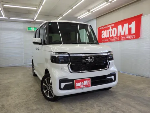Honda N-BOX Custom