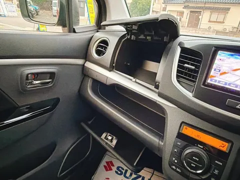 Suzuki Wagon R Stingray