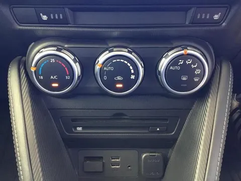 Mazda Mazda2 (Demio)