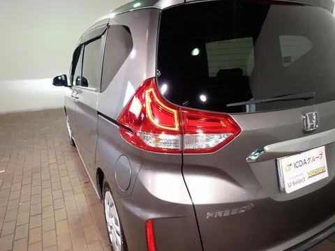 Honda Freed Plus