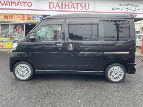 Daihatsu Atrai Wagon