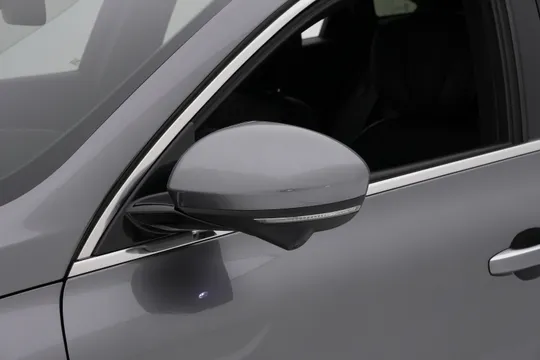 Renault Talisman (SM6)