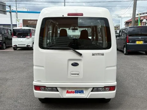 Subaru Sambar Van