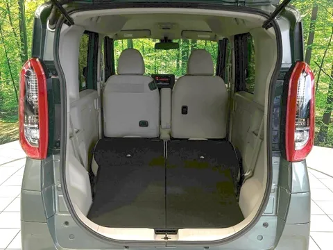 Mitsubishi eK Space