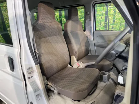 Nissan Clipper