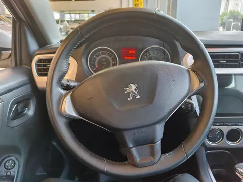 Peugeot 301