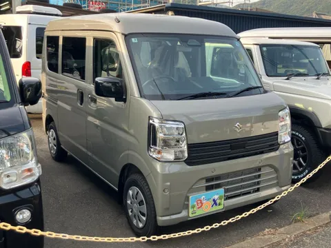 Suzuki Every