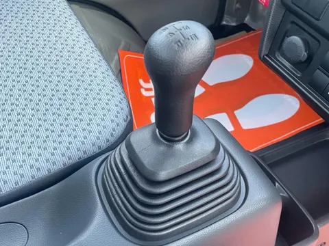 Nissan Clipper Truck