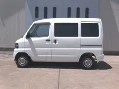 Mitsubishi Minicab Van