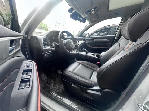 Haval F7