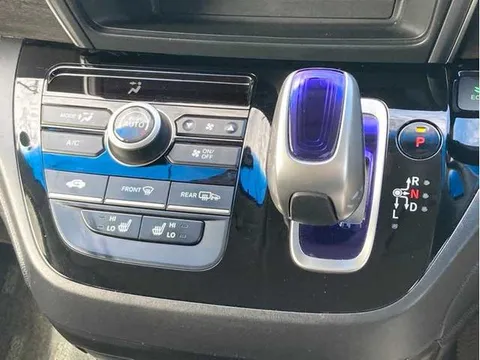 Honda Freed Plus
