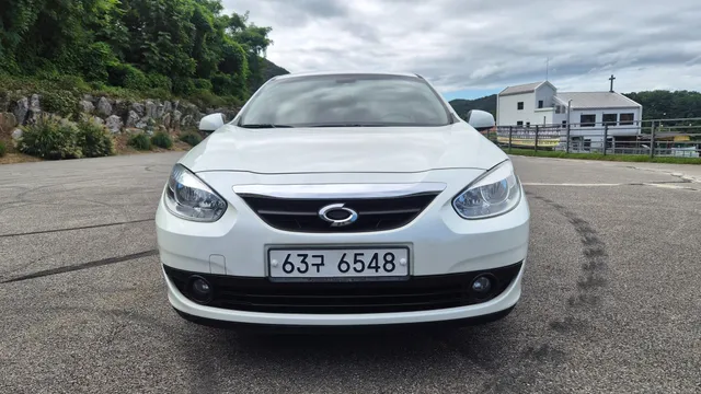 Renault SM3