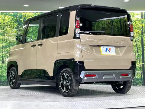 Mitsubishi Delica Mini