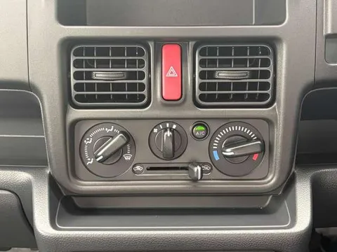 Nissan Clipper Truck