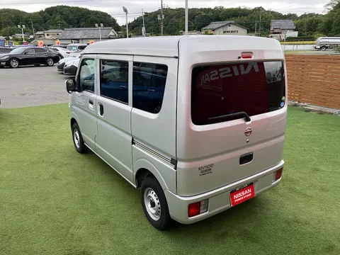 Nissan Clipper