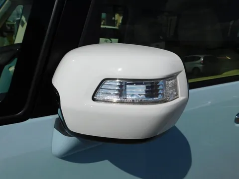 Honda N-BOX Slash