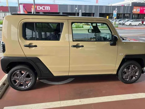 Daihatsu Taft