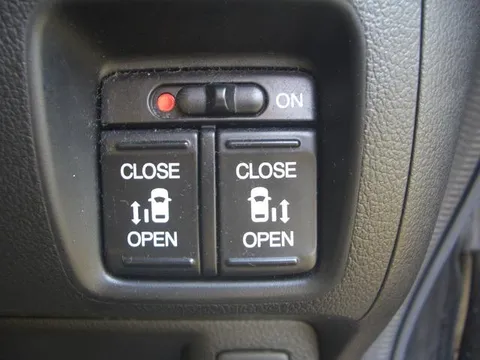 Honda N-BOX Plus