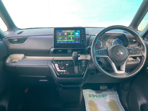 Mitsubishi Delica Mini